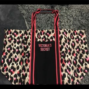 *New* Victoria’s Secret Canvas Cheetah Tote Bag